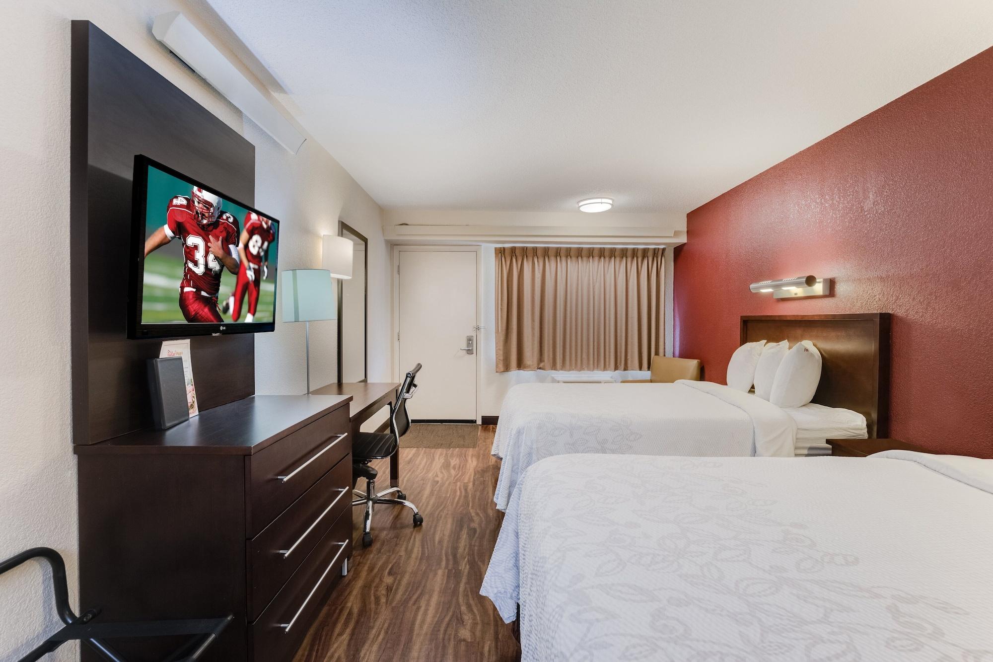 Готель Super 8 By Wyndham Deerfield - Northbrook Екстер'єр фото
